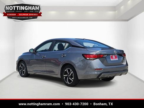 Used 2024 Nissan Sentra SV FWD image 6