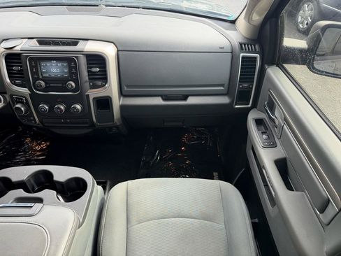 Used 2019 RAM 1500 Classic SLT AWD/4WD image 23