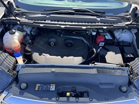Used 2018 Ford Edge SEL w/ Equipment Group 201A image 31