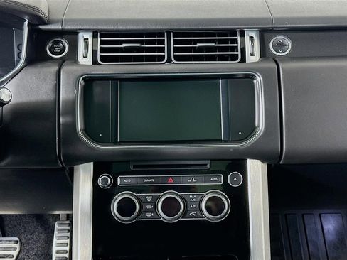 Used 2016 Land Rover Range Rover Supercharged image 13