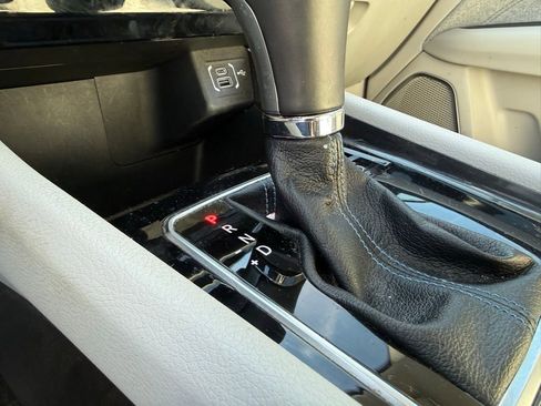 Used 2022 Jeep Compass Latitude w/ Sun and Sound Group image 21