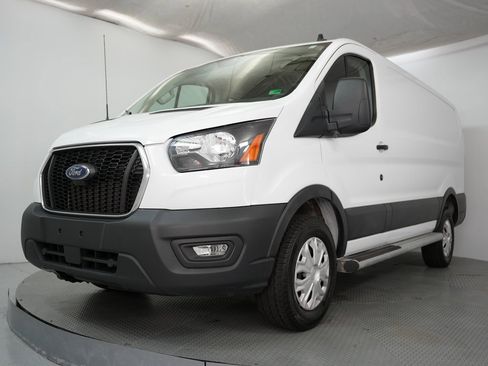 Used 2023 Ford Transit 250 Low Roof w/ Exterior Upgrade Package image 3