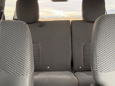 Used 2012 Nissan Xterra PRO-4X image 36