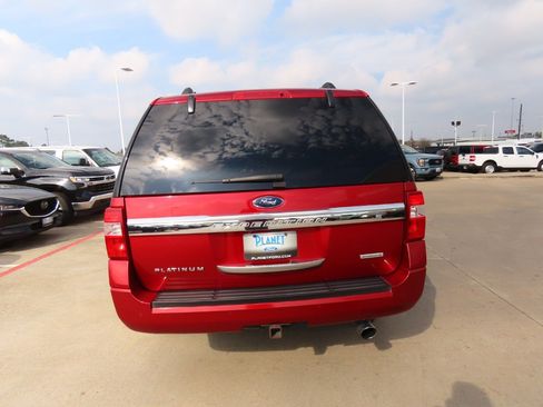 Used 2017 Ford Expedition EL Platinum image 13