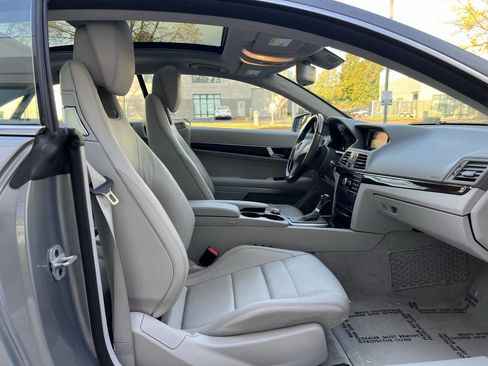 Used 2011 Mercedes-Benz E 350 Coupe image 14