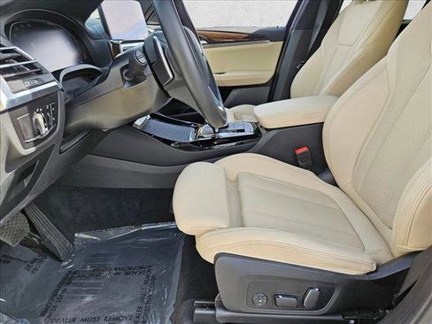 Used 2024 BMW X3 sDrive30i w/ Premium Package image 16