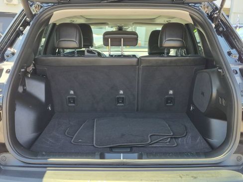 Used 2022 Jeep Cherokee Limited AWD/4WD image 8