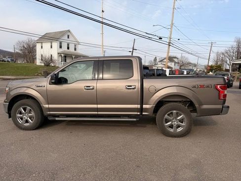 Used 2019 Ford F150 XLT w/ Equipment Group 302A Luxury image 9