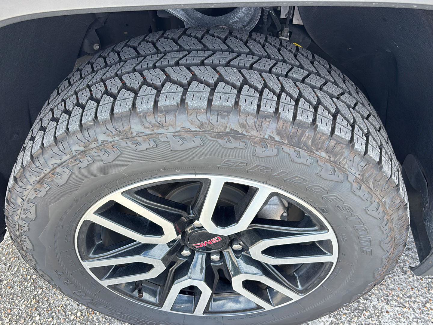 Used 2023 GMC Sierra 1500 AT4 w/ AT4 Premium Package AWD/4WD image 12