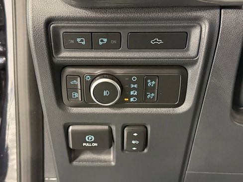 Used 2022 Ford F150 Lariat w/ Equipment Group 502A High image 22