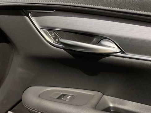 New 2026 Cadillac XT5 Luxury image 24