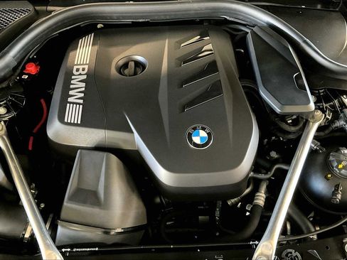 Used 2025 BMW 530i image 17