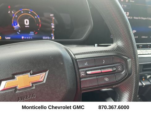 Used 2023 Chevrolet Colorado W/T image 14