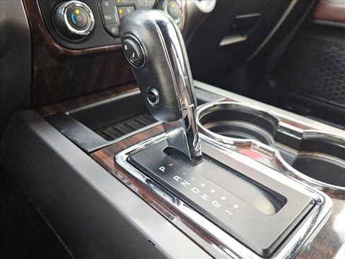 Used 2017 Ford Expedition Platinum image 12