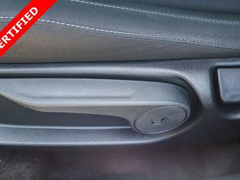 Certified 2025 Hyundai Elantra SEL FWD image 24