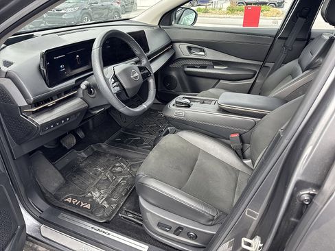 Certified 2023 Nissan Ariya AWD image 12