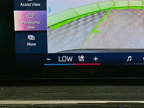 Used 2025 BMW X7 xDrive40i w/ M Sport Package image 20