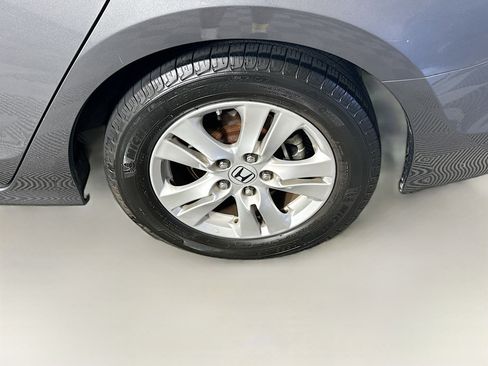 Used 2010 Honda Accord LX-P image 11