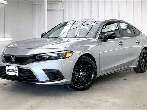 Certified 2024 Honda Civic Sport image 2