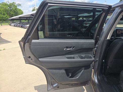 New 2026 Nissan Pathfinder SL FWD image 32