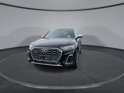 Used 2024 Audi SQ5 Premium w/ Convenience Package AWD/4WD image 4