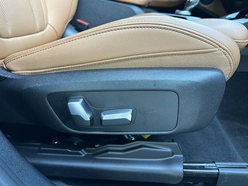 Used 2023 BMW X3 xDrive30i w/ Premium Package image 32