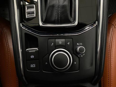 Used 2025 MAZDA CX-5 Carbon Edition image 26