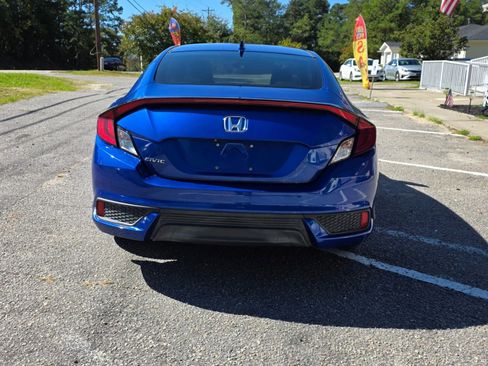 Used 2017 Honda Civic EX-T image 5