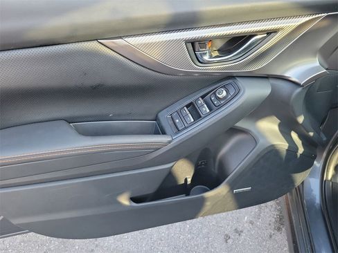 Used 2022 Subaru Crosstrek 2.5i Limited w/ Moonroof Package 2 image 16