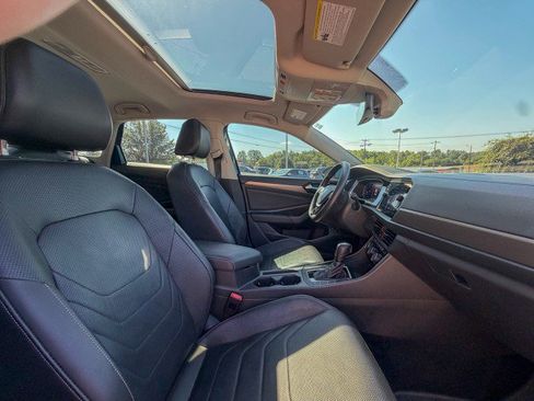 Used 2020 Volkswagen Jetta SEL Premium FWD image 21