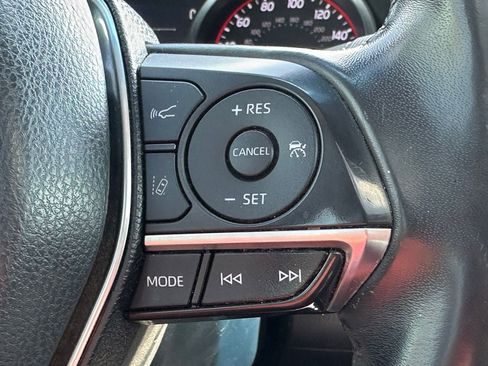 Used 2018 Toyota Camry XSE image 27