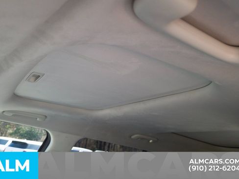 Used 2025 Hyundai Santa Fe Calligraphy image 16