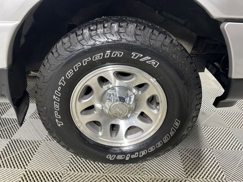 Used 2011 Ford Ranger XLT image 24