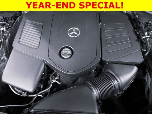 Used 2025 Mercedes-Benz GLC 300 4MATIC image 54