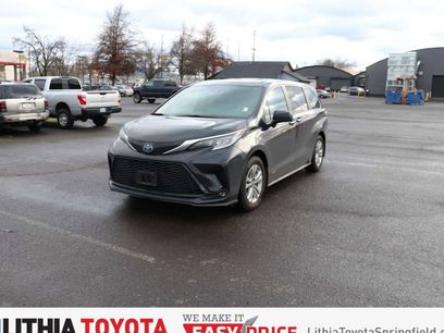 Used 2021 Toyota Sienna XSE