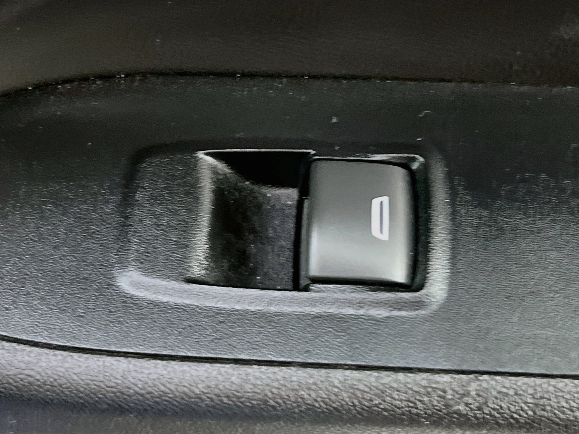 Used 2019 Chevrolet Equinox Premier FWD image 31