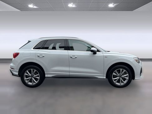 Used 2024 Audi Q3 2.0T Premium AWD/4WD image 8