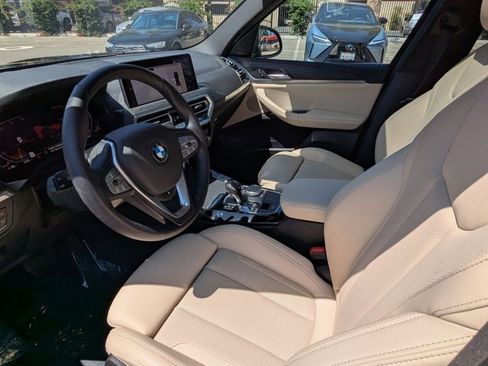 Used 2023 BMW X3 sDrive30i w/ Premium Package image 17