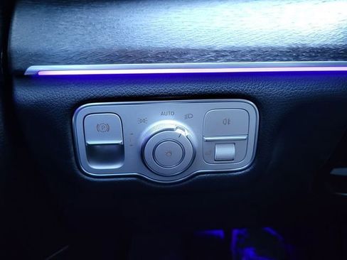 Used 2022 Mercedes-Benz GLE 350 4MATIC image 22