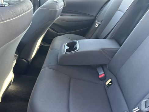 Used 2023 Toyota Corolla LE image 18