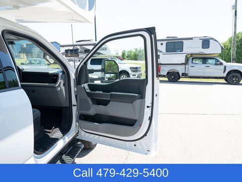 Used 2025 Ford F350 XLT AWD/4WD image 16