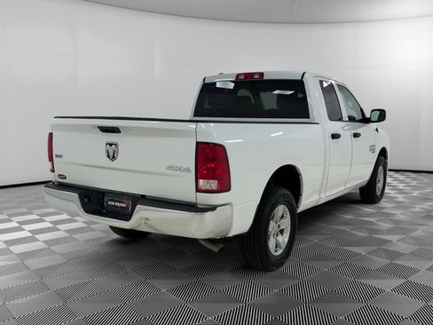 Used 2024 RAM 1500 Classic SLT AWD/4WD image 5