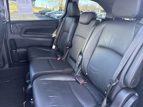 Used 2024 Honda Odyssey Touring image 10