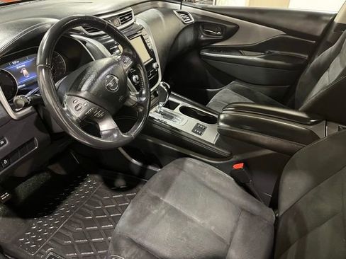 Used 2019 Nissan Murano SV w/ Premium Package image 15
