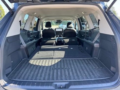 Used 2024 Toyota Grand Highlander AWD image 20