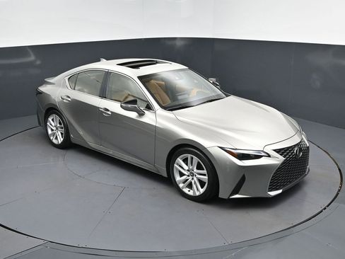 Used 2023 Lexus IS 300 w/ Comfort Package image 36