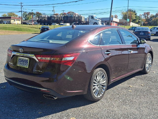 Used 2018 Toyota Avalon Limited w/ All Weather Liner Package FWD image 6