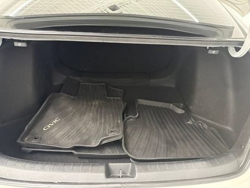 Used 2024 Honda Civic EX image 25
