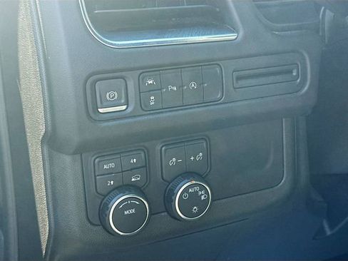 Used 2023 Chevrolet Tahoe LT image 12