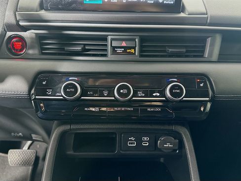 Used 2024 Honda Pilot EX-L image 15